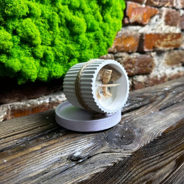 Świeca sojowa "Milk chocolate" w gipsowym kubku