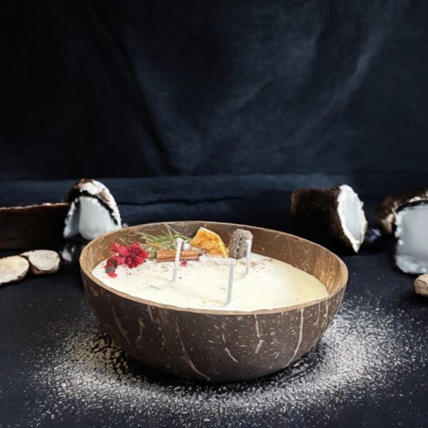 Świeca sojowa zapachowa w kokosie ŻURAWINA